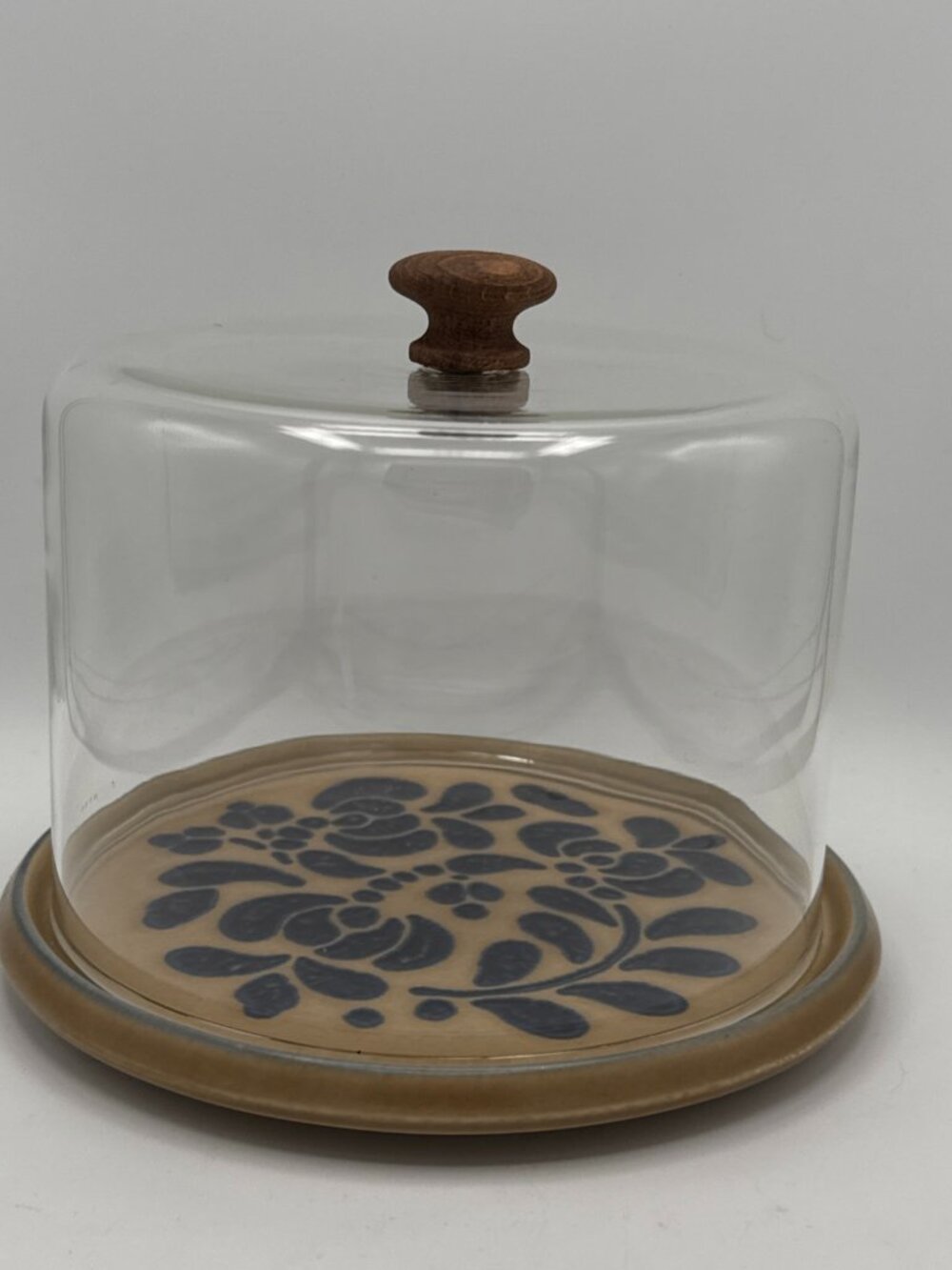 Vintage Pfaltzgraff Cheese Dome Glass Cloche Wood Knob Stoneware USA 971